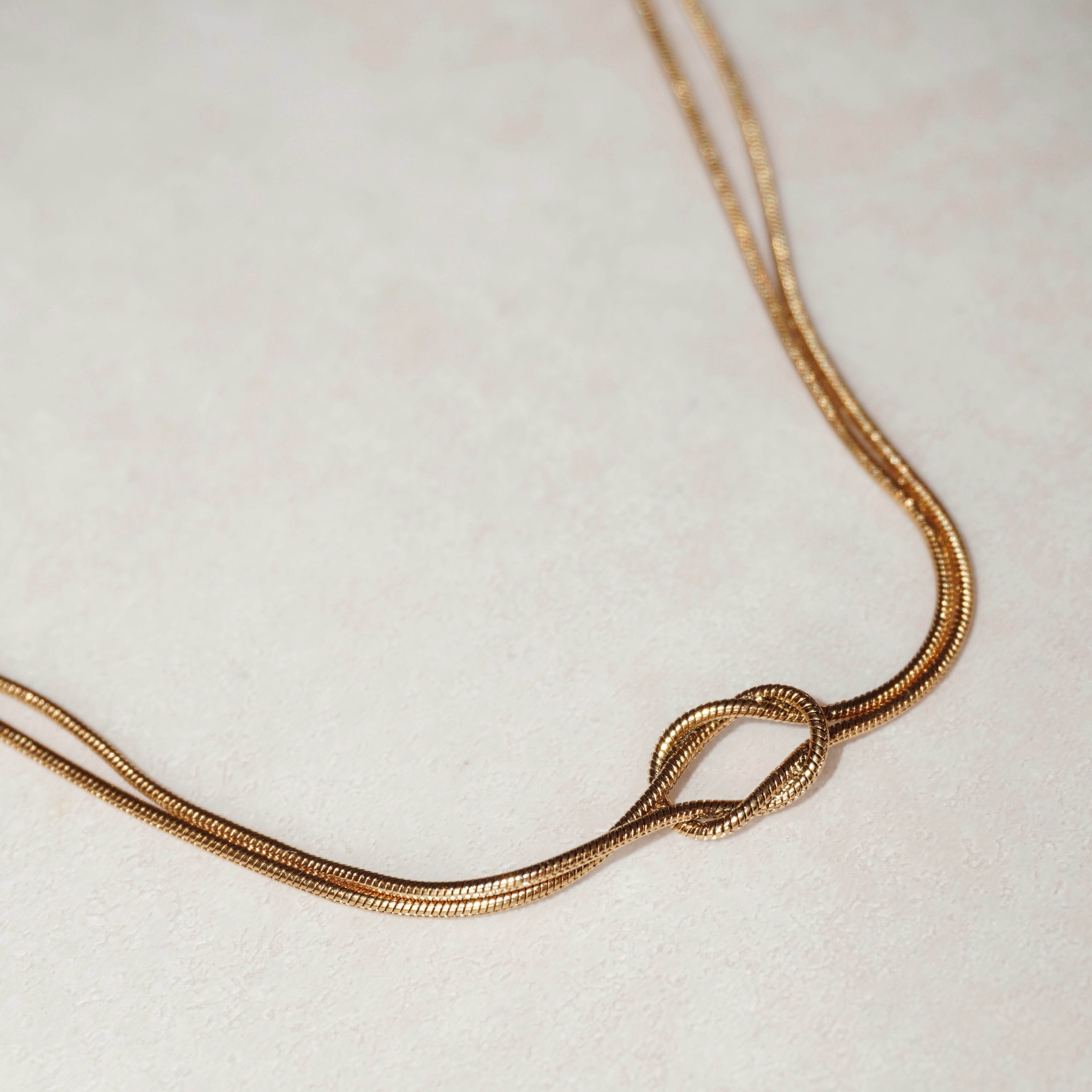 Golden Loop Choker
