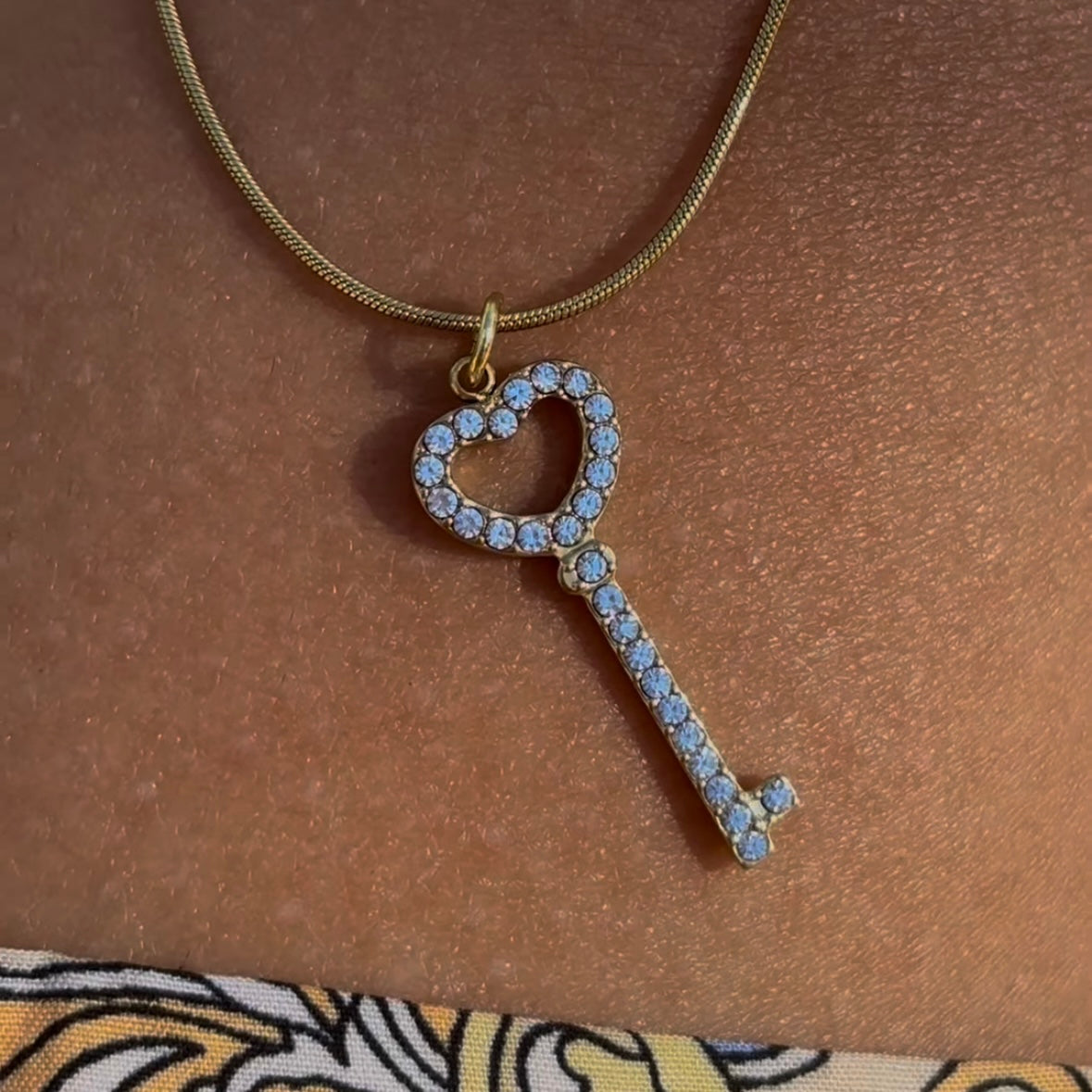 Shimmer key Kette