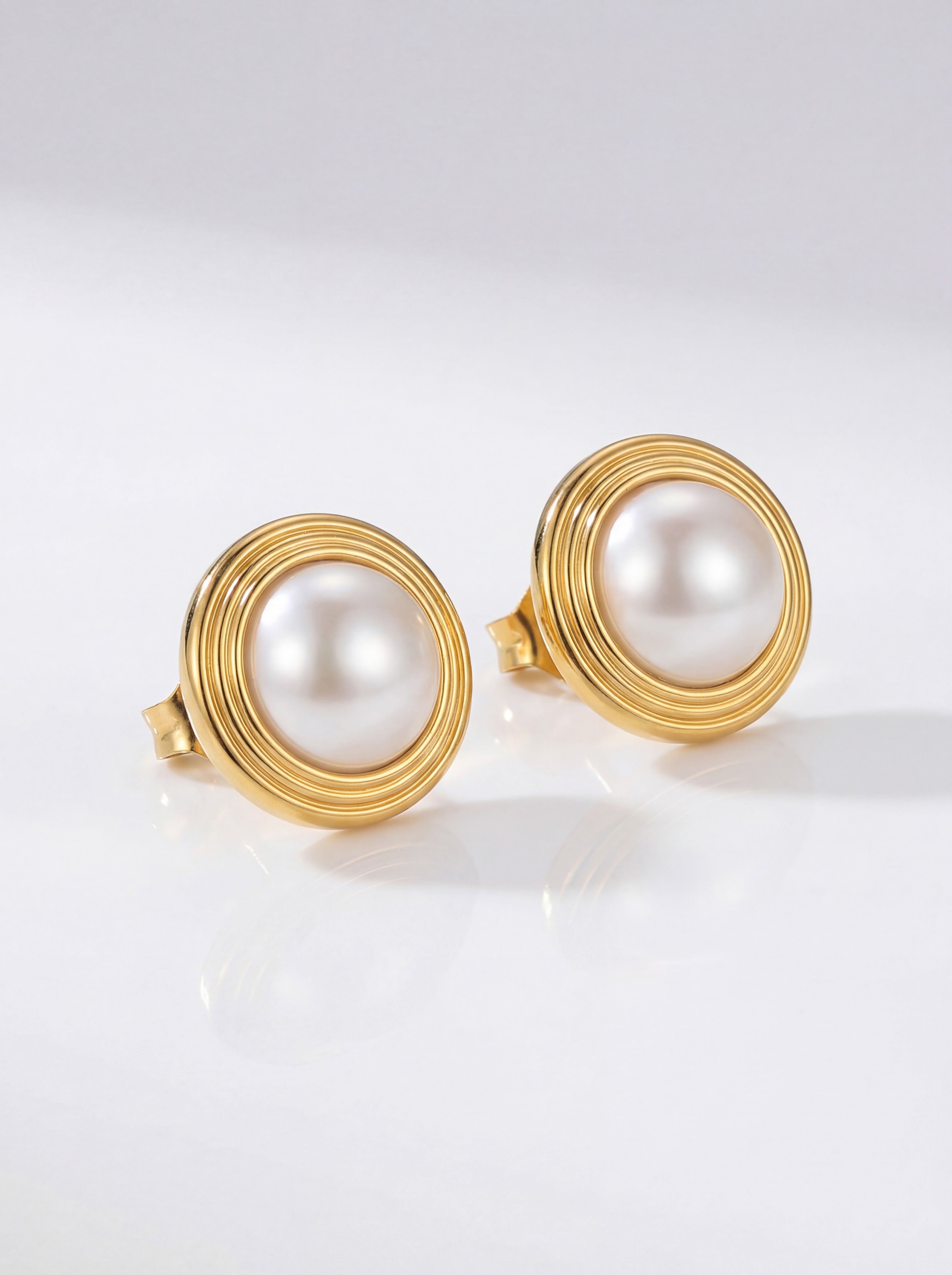 Côte d’Or Pearl Studs