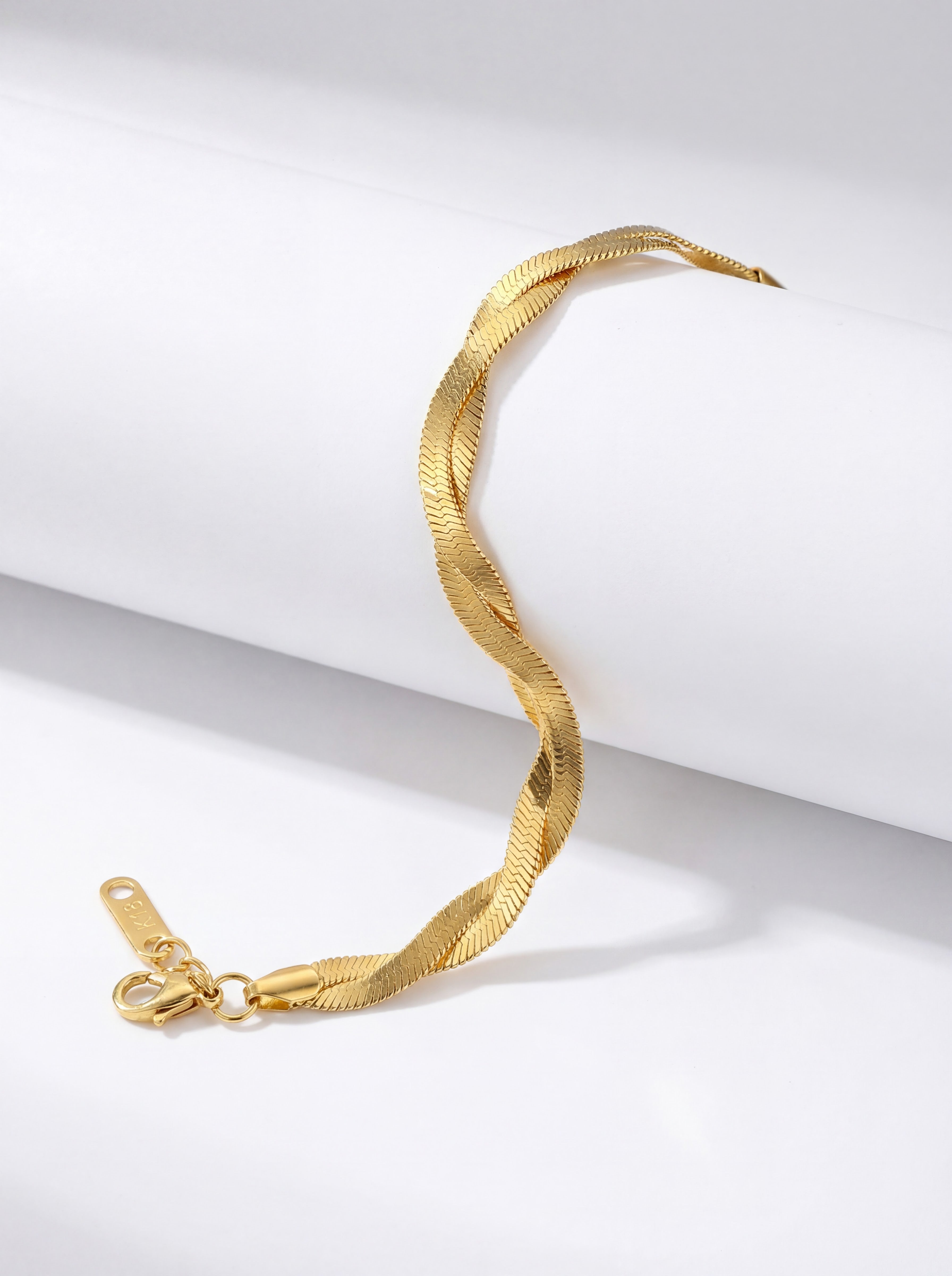 Maréa Twist Bracelet