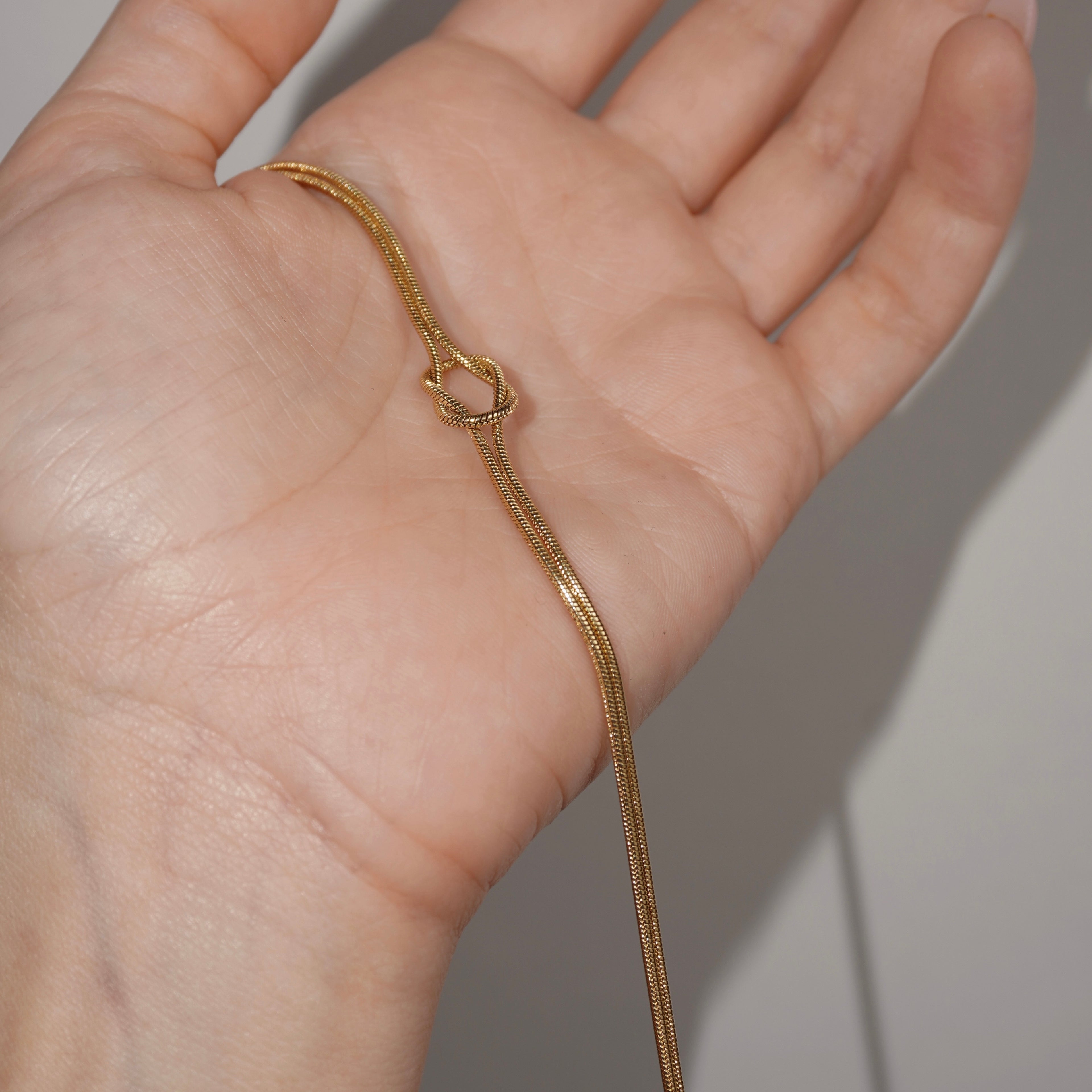 Golden Loop Choker